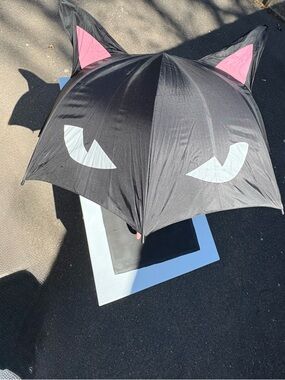 Vintage RARE Original HTF NWT Hoy Topic Emily The Strange Cat Ear Umbrella